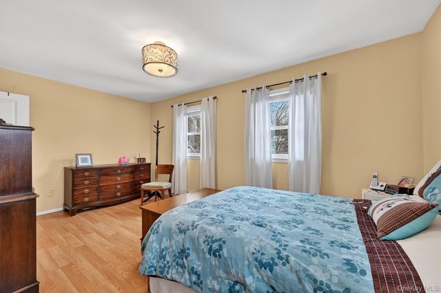 22 Oxford Lane, Harriman, NY 10926