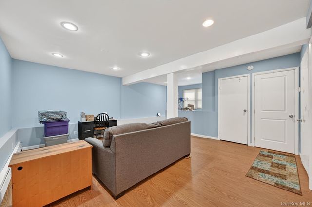 22 Oxford Lane, Harriman, NY 10926