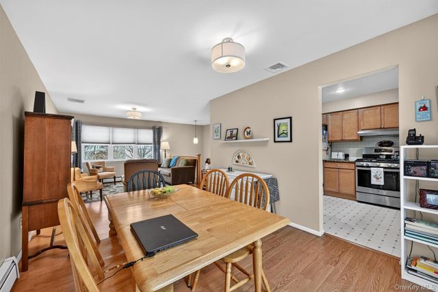 22 Oxford Lane, Harriman, NY 10926