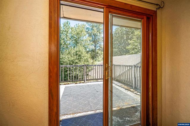 38777 Scravel Hill Rd NE, Albany, OR 97322