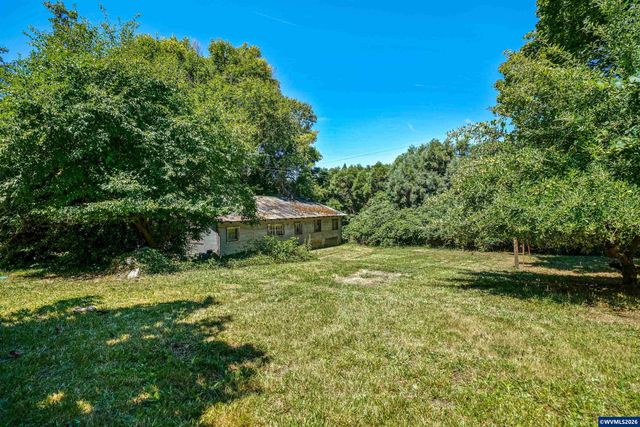 38777 Scravel Hill Rd NE, Albany, OR 97322
