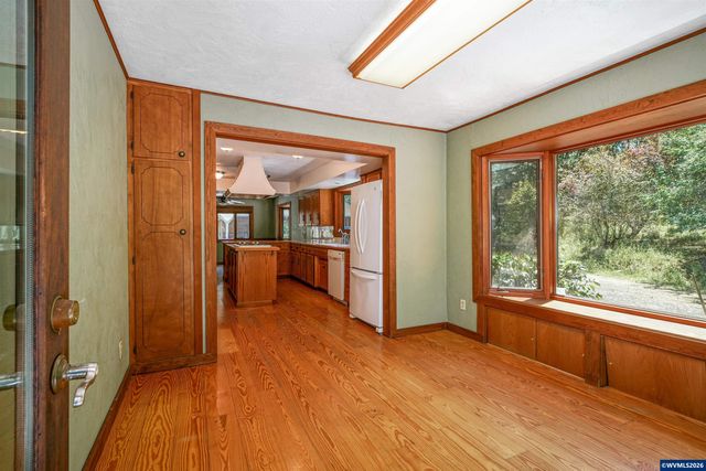 38777 Scravel Hill Rd NE, Albany, OR 97322