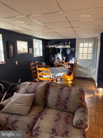 904 PENN AVE, Drexel Hill, PA 19026