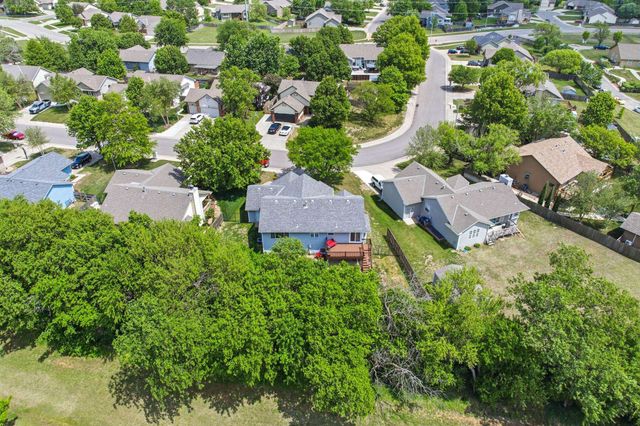 807 N Linden Ln, Derby, KS 67037