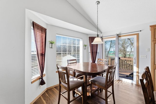 807 N Linden Ln, Derby, KS 67037
