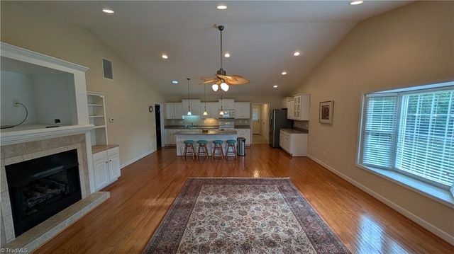 924 Easy Street, Asheboro, NC 27205
