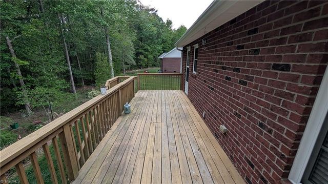924 Easy Street, Asheboro, NC 27205