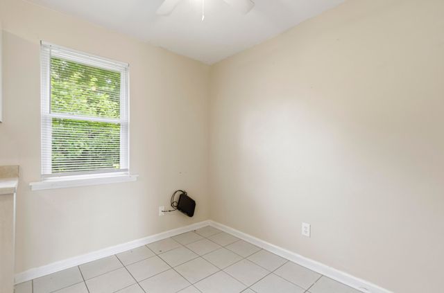 2107 Rondo Street Apt 205, Charleston, SC 29414