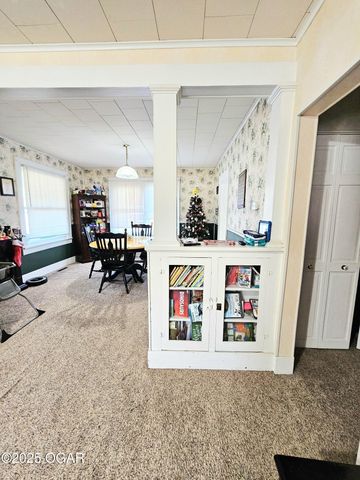 145 W 19TH Street, Baxter Springs, KS 66713