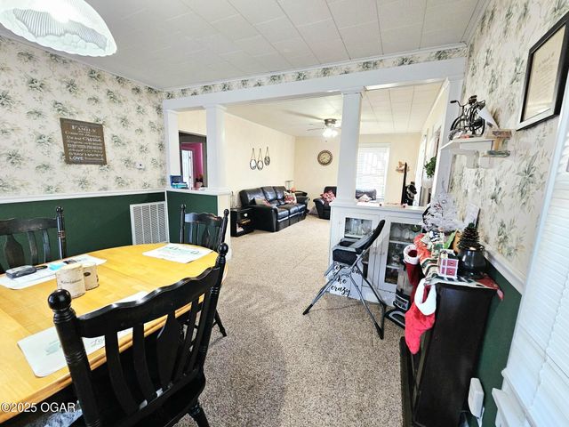 145 W 19TH Street, Baxter Springs, KS 66713