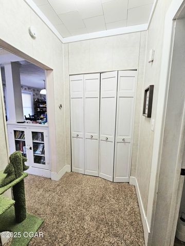 145 W 19TH Street, Baxter Springs, KS 66713