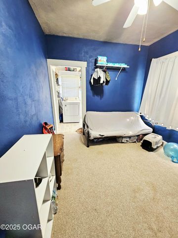 145 W 19TH Street, Baxter Springs, KS 66713