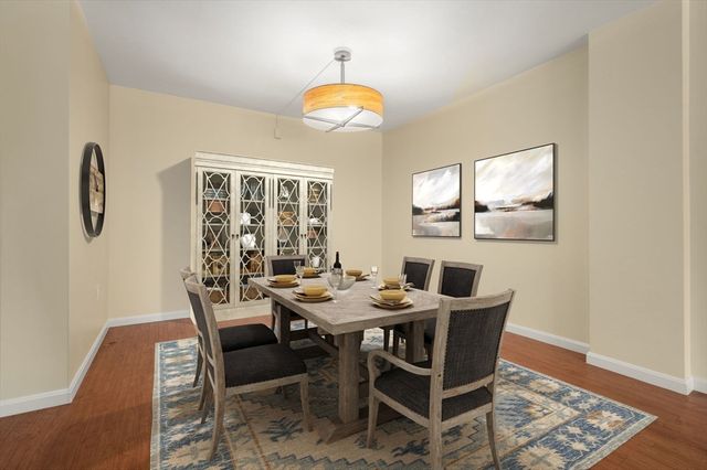 151 Coolidge Ave 105, Watertown, MA 02472