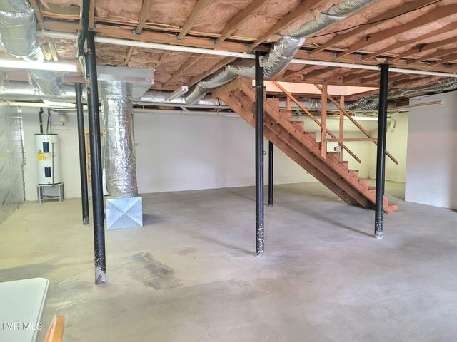 733 Rocky Branch Road, Blountville, TN 37617