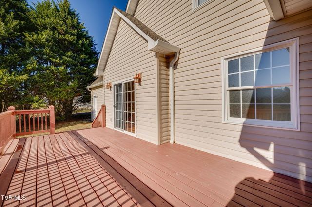 733 Rocky Branch Road, Blountville, TN 37617