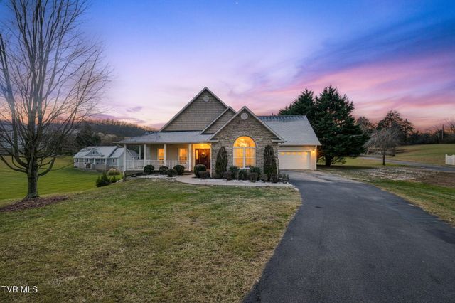 733 Rocky Branch Road, Blountville, TN 37617
