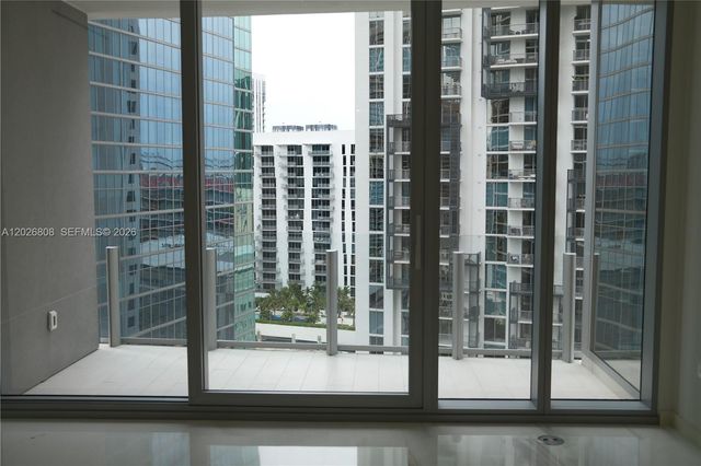 300 Biscayne Boulevard Way 2509W, Miami, FL 33131