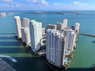 300 Biscayne Boulevard Way 2509W, Miami, FL 33131