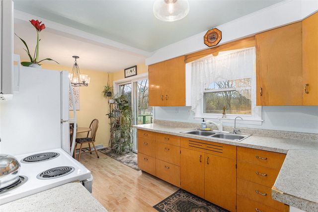 4104 Nazareth Road, Kalamazoo, MI 49004