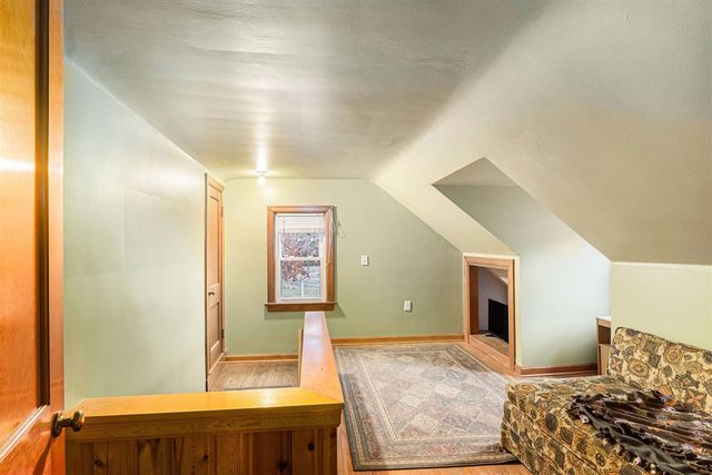 4104 Nazareth Road, Kalamazoo, MI 49004