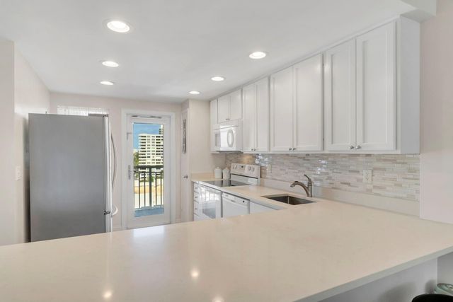 750 N Ocean Boulevard 1105, Pompano Beach, FL 33062