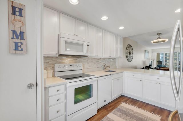 750 N Ocean Boulevard 1105, Pompano Beach, FL 33062