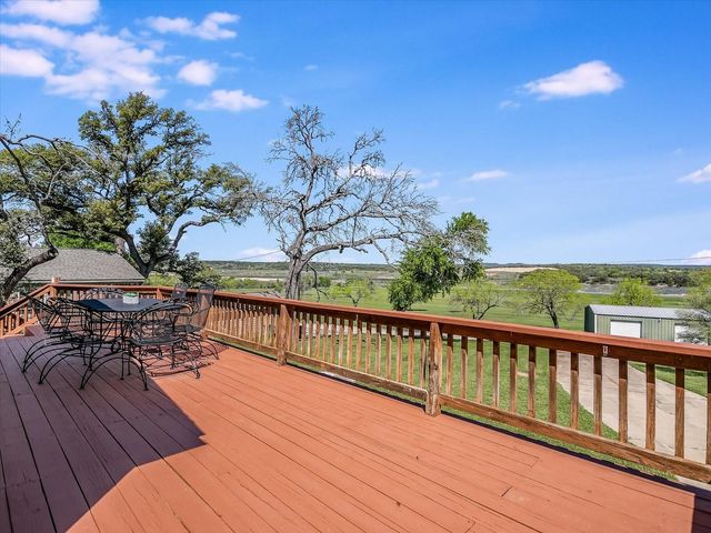 223 Golf Course DR, Spicewood, TX 78669