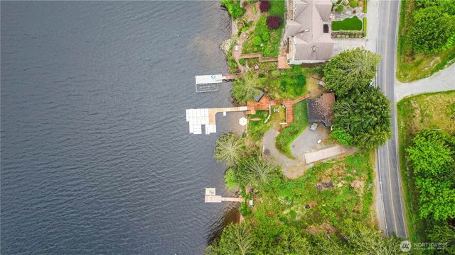 18545 W Big Lake Boulevard, Mount Vernon, WA 98274