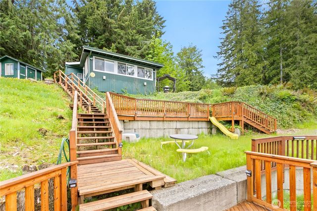 18545 W Big Lake Boulevard, Mount Vernon, WA 98274