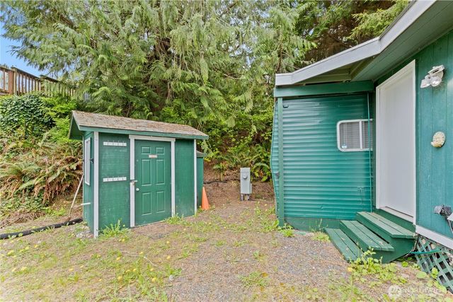 18545 W Big Lake Boulevard, Mount Vernon, WA 98274