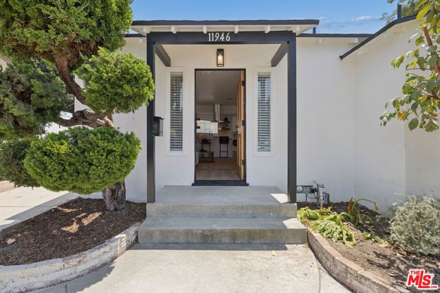 11946 Aneta Street, Culver City, CA 90230