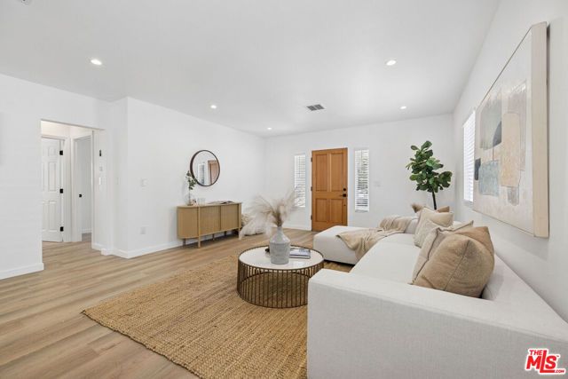 11946 Aneta Street, Culver City, CA 90230