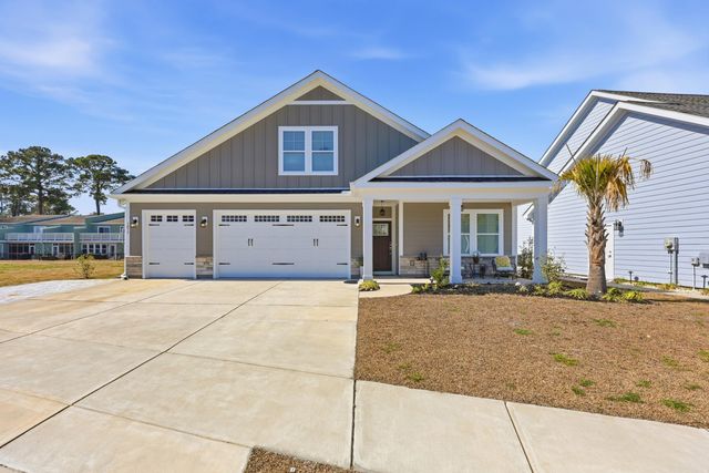 1017 Graybill Lane, North Myrtle Beach, SC 29582