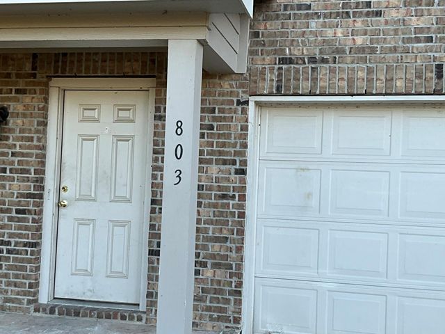 803 N Spanish Camp Road, Wharton, TX 77488