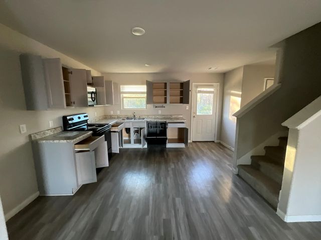 803 N Spanish Camp Road, Wharton, TX 77488