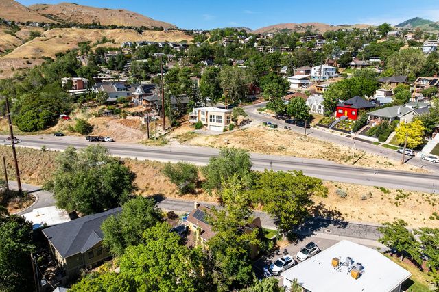 537 N DARWIN ST, Salt Lake City, UT 84103