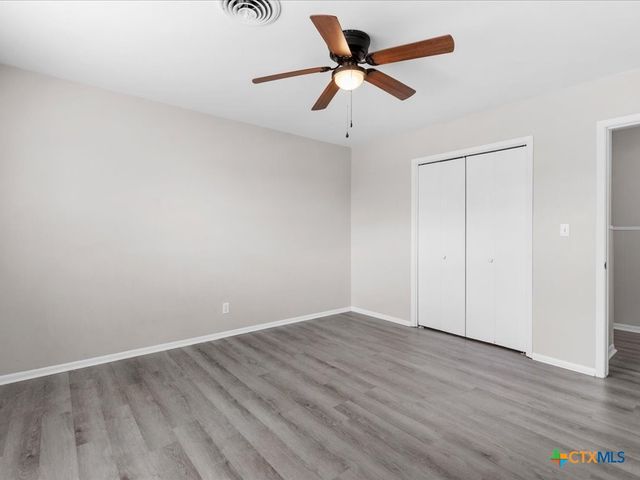 273 Meadow Avenue, New Braunfels, TX 78130