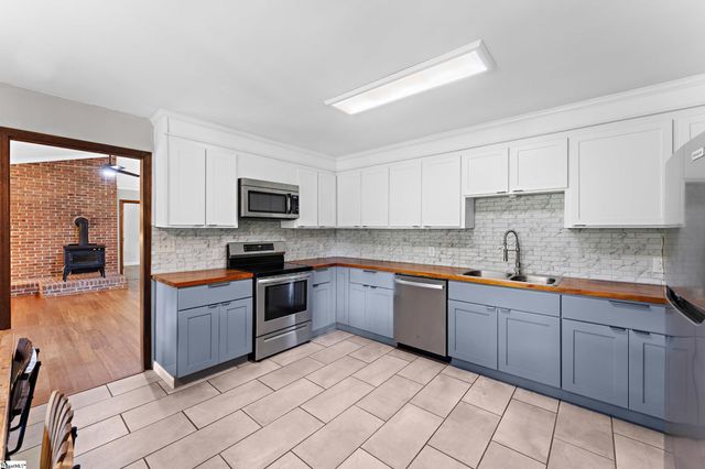 741 Gap Creek Road, Marietta, SC 29661