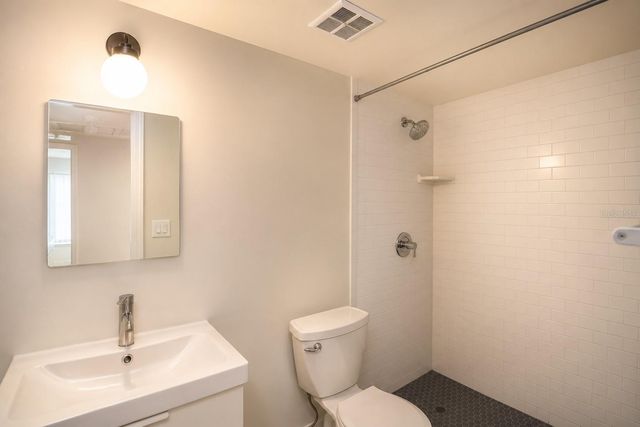 618 ORANGE DRIVE 207, Altamonte Springs, FL 32701