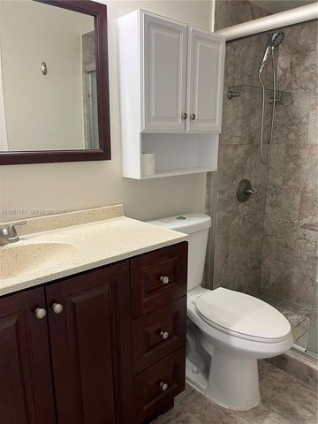 1571 NW 98th Way 1571, Pembroke Pines, FL 33024