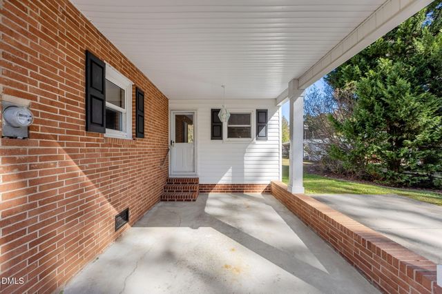 169 Gwinn Road, Roxboro, NC 27573