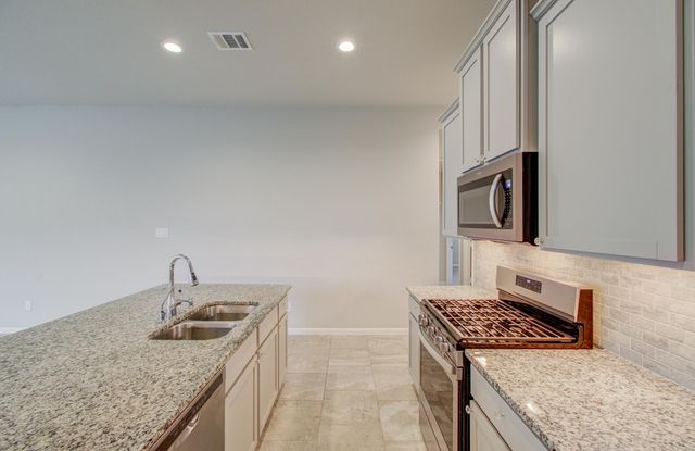 504 Bighorn Drive, League City, TX 77573