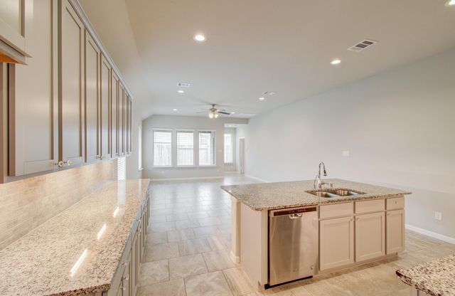 504 Bighorn Drive, League City, TX 77573