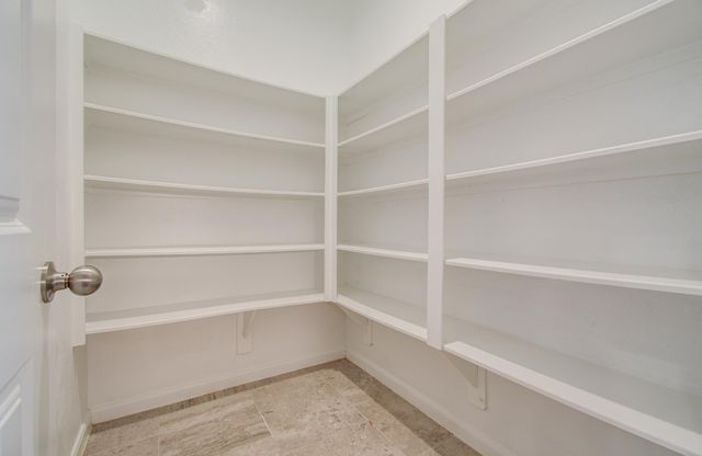 504 Bighorn Drive, League City, TX 77573