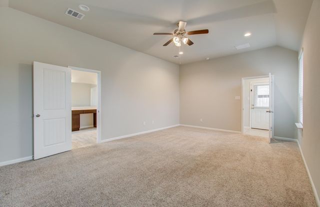 504 Bighorn Drive, League City, TX 77573