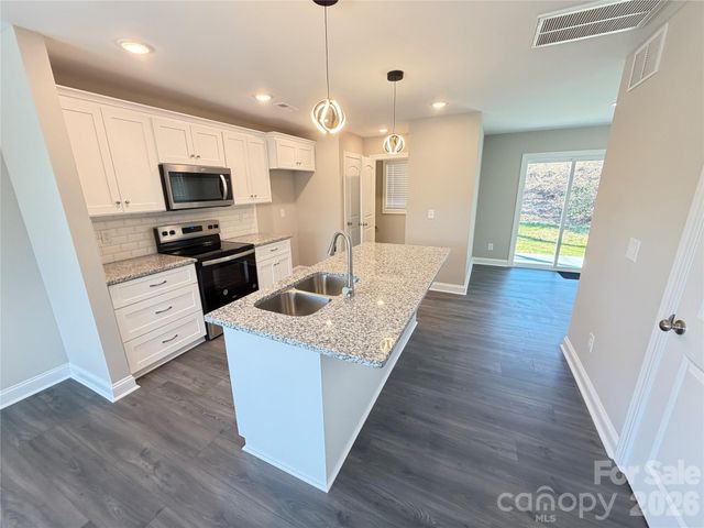 541 Martin Luther King Jr Boulevard, Kannapolis, NC 28083