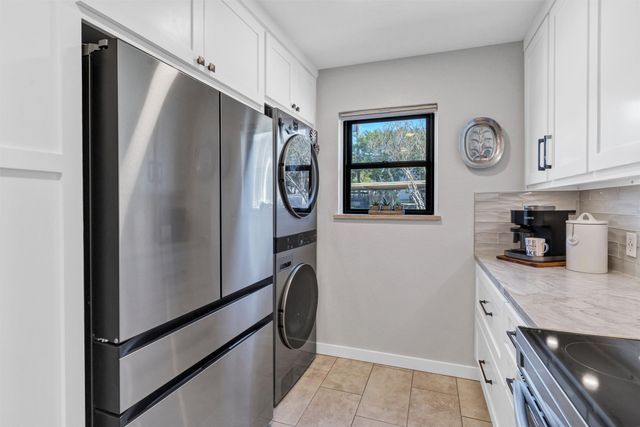 3033 Hells Gate Loop E103, Possum Kingdom Lake, TX 76475