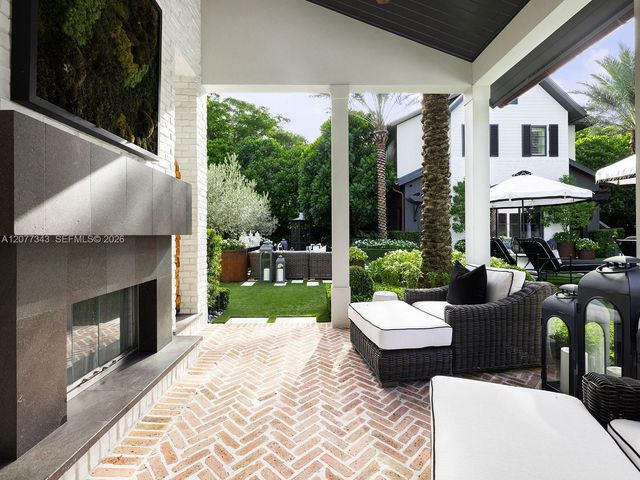 6580 SW 69th Avenue, Miami, FL 33143