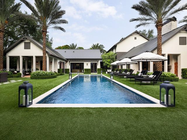 6580 SW 69th Avenue, Miami, FL 33143