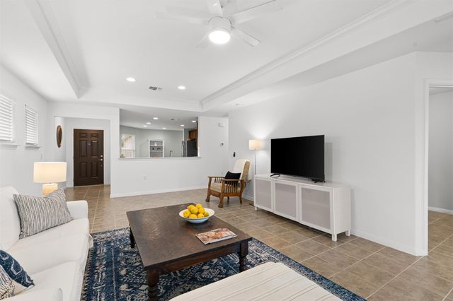 400 Fannin CT, Georgetown, TX 78633